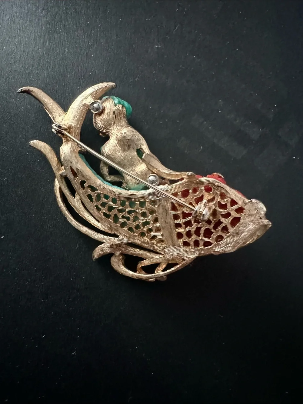 Vintage Unsigned Carnegie Figural Faux Jade Boy Riding Dolphin Fish Brooch Pin